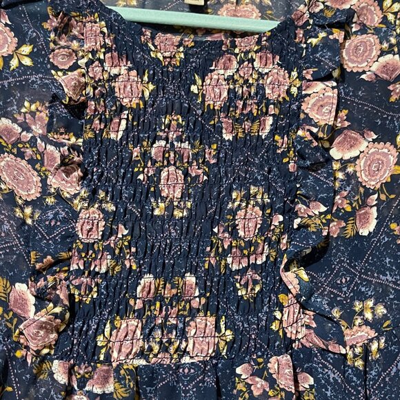 Knox Rose Size XS Boho Floral Smocked Peasant Blouse Navy Pink Lace Hem - Picture 3 of 9